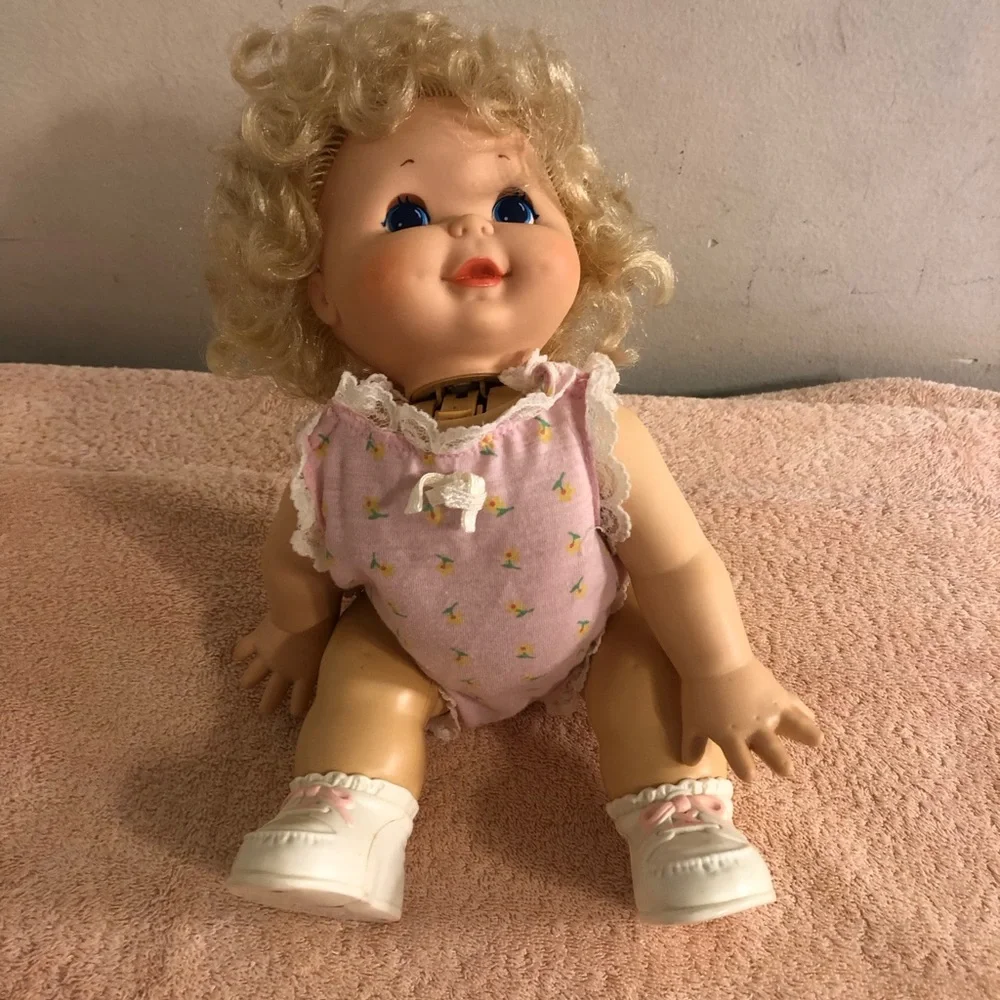 Vintage 1985 Kenner Upsy Baby Doll With Original Outfit Partially Works